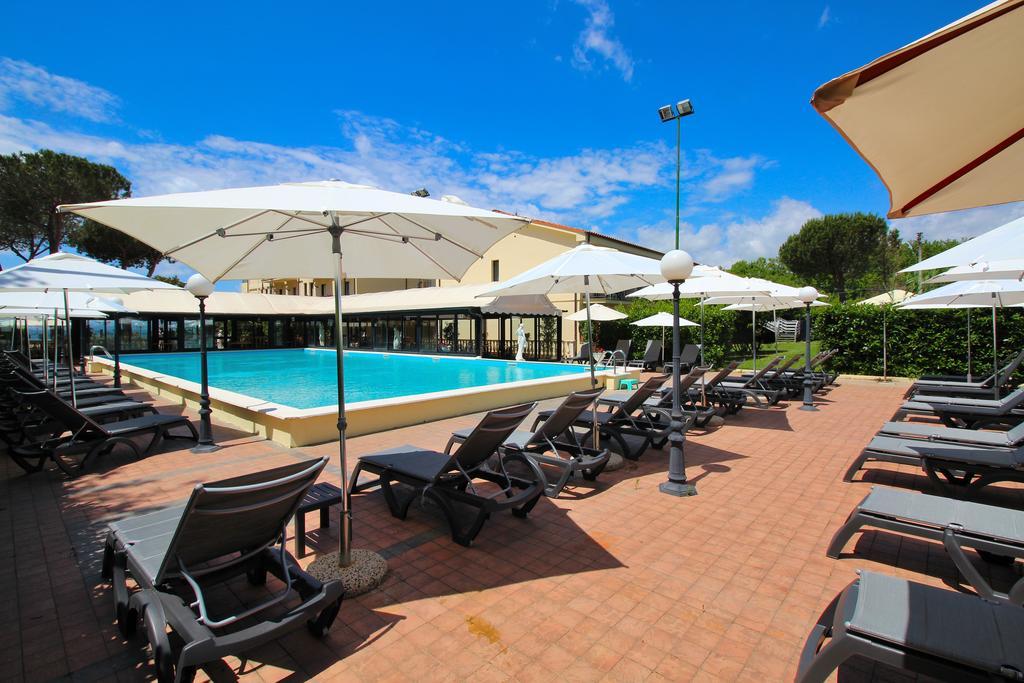Le Naiadi Park Hotel Sul Lago Bolsena Exterior photo